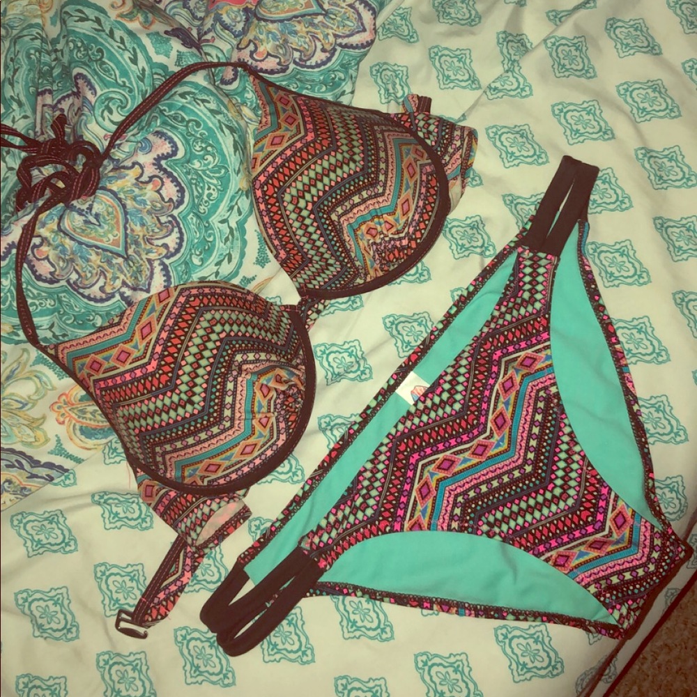 Bathing suit